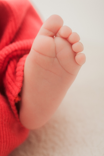 赤ちゃんの足に土踏まずはない いつ作られるのか きこうカイロ施術院